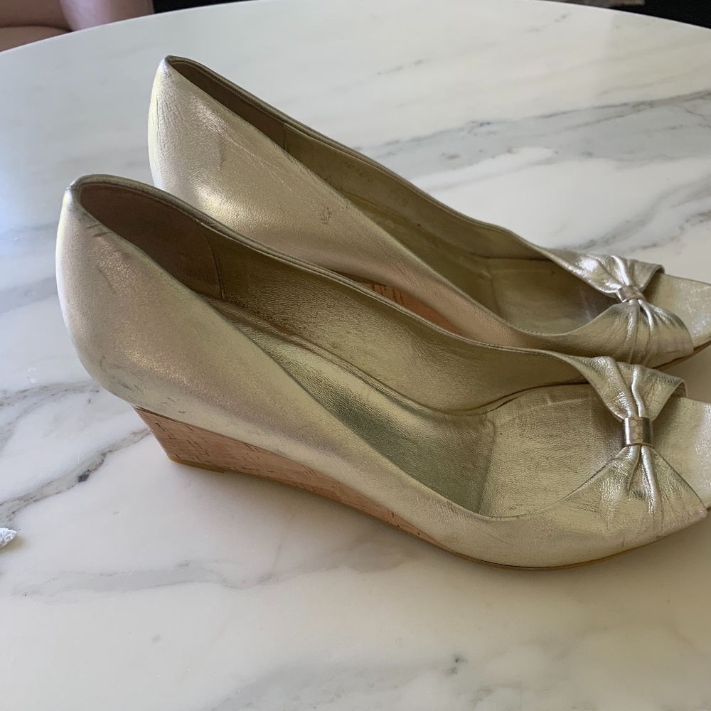 Gucci Gold Metallic cork wedges - Picture 2 of 9